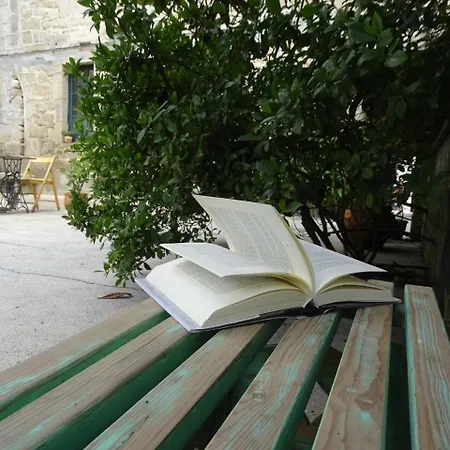 Convento Del Camino *