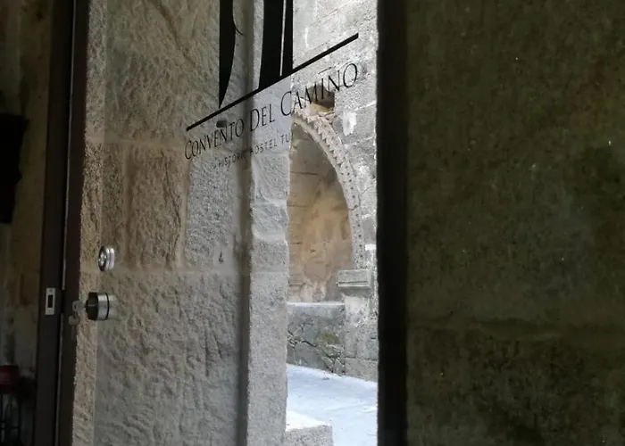 Convento Del Camino ホステル トゥイ